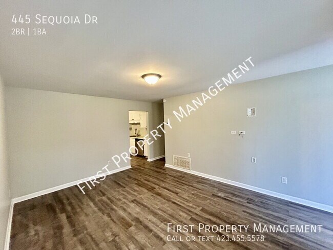 Foto del edificio - 445 Sequoia Dr