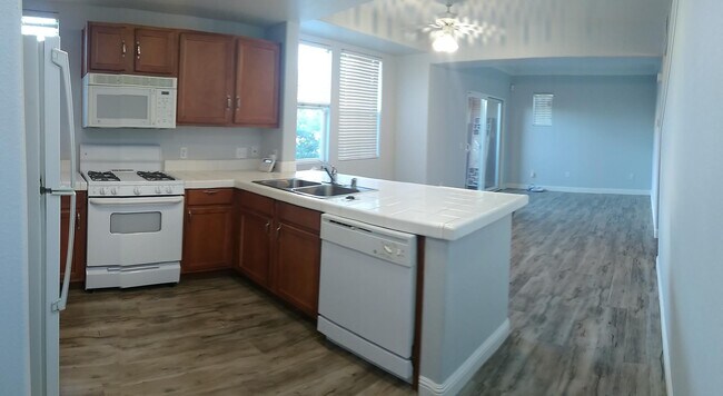 Foto del edificio - 4800 Westlake Pky