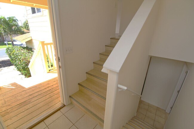 Foto del edificio - Island Living in Peaceful Piilani Village ...