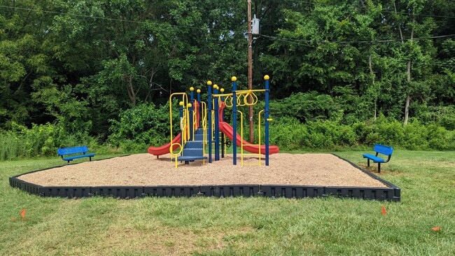 Building Photo - The Finley