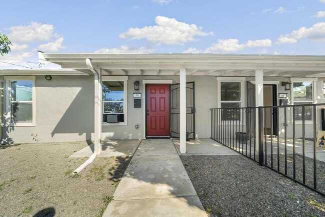 Building Photo - 98 W Siino Ave