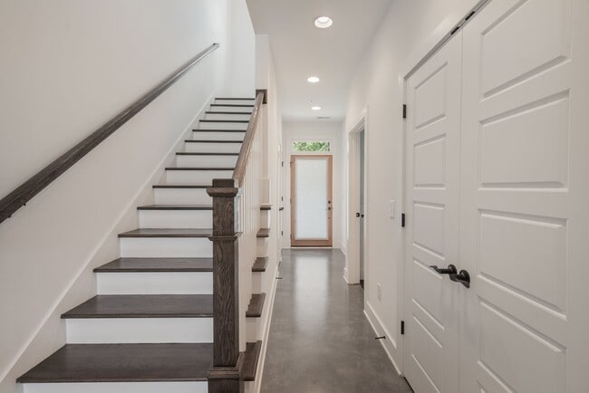 Photo - 1040 Maynor Ave Townhome