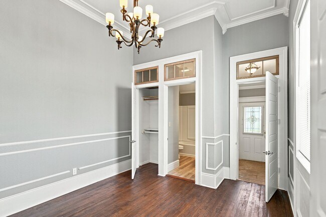 Building Photo - 1418 St Bernard Ave