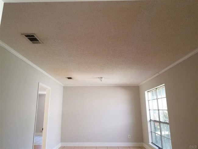 Building Photo - 2292 Equestrian Way