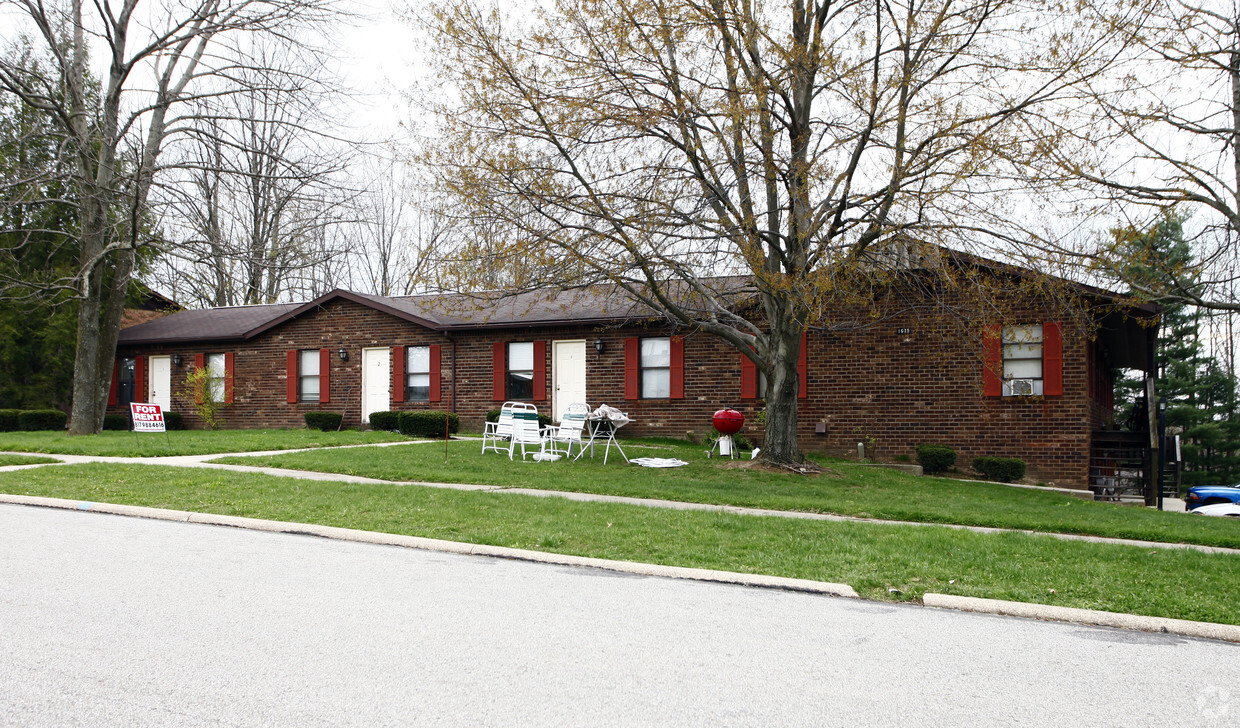 Primary Photo - 1675 Riva Ridge Dr