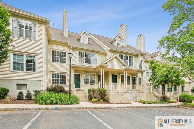 Foto del edificio - 624 Brickhouse Rd