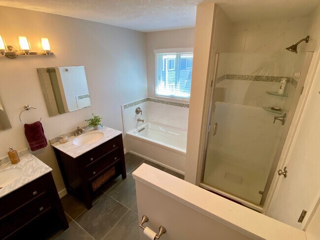 Foto del edificio - 2575 Heritage Dr