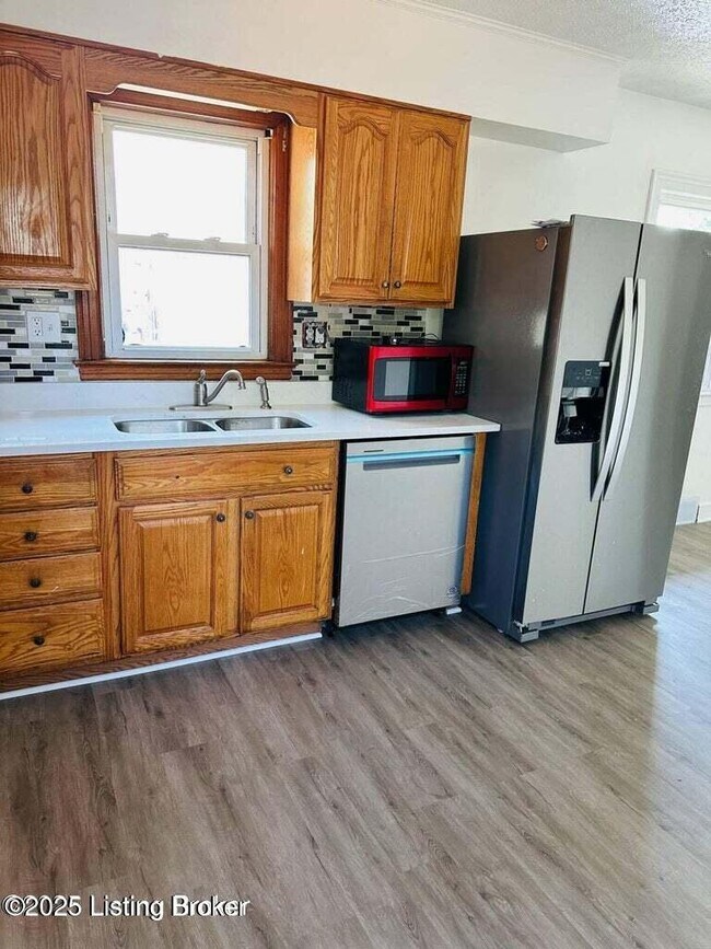 Foto del edificio - 4105 North Ln