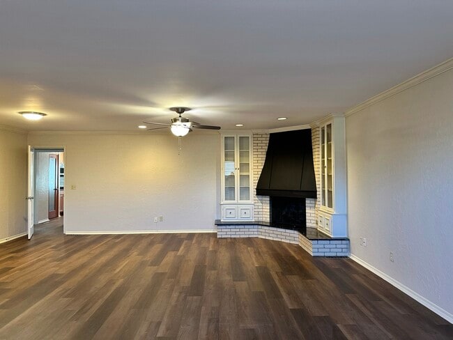 Photo - 2720 NW 62nd St (Oklahoma City, OK) Townhome