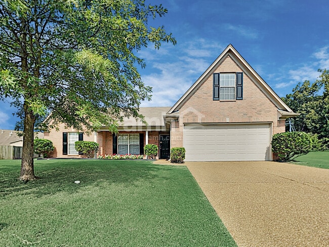 Building Photo - 5961 Appian Way Cv