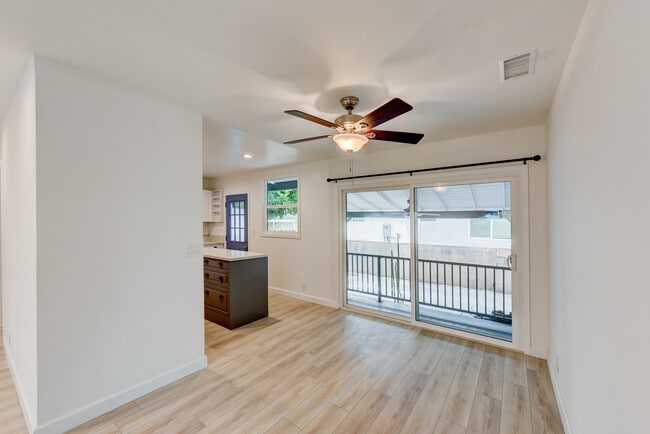 Building Photo - 1716 Pilgrim Way