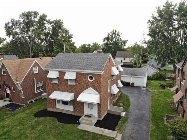 Building Photo - 419 Orchard Dr