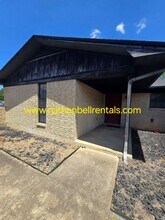 Building Photo - 3762 Clarksville St