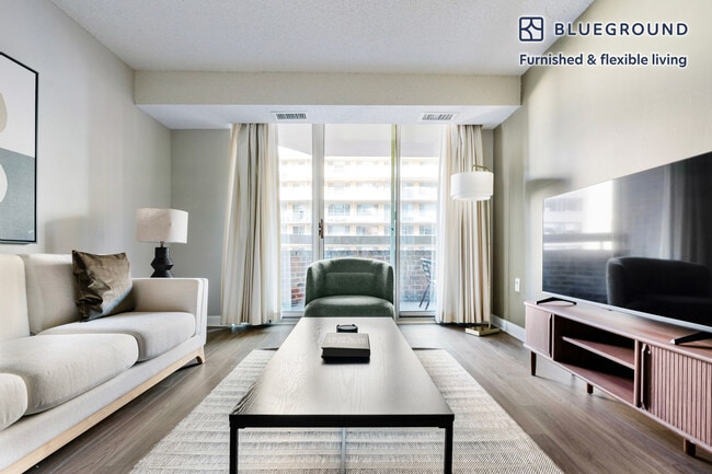 Foto del edificio - 2140 L St NW