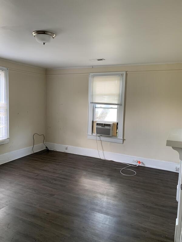 Building Photo - 501 Richardson Ave