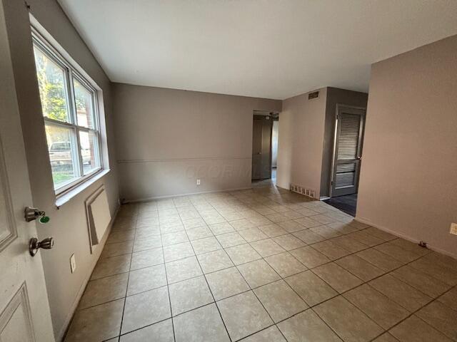 Foto principal - 2897 E 9th Ave