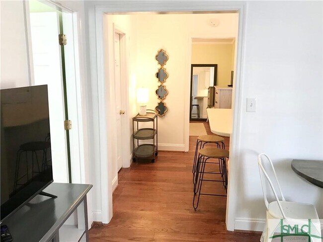 Foto del edificio - 217 W Taylor St
