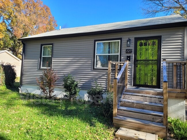 Photo - 127 Boston Ct House