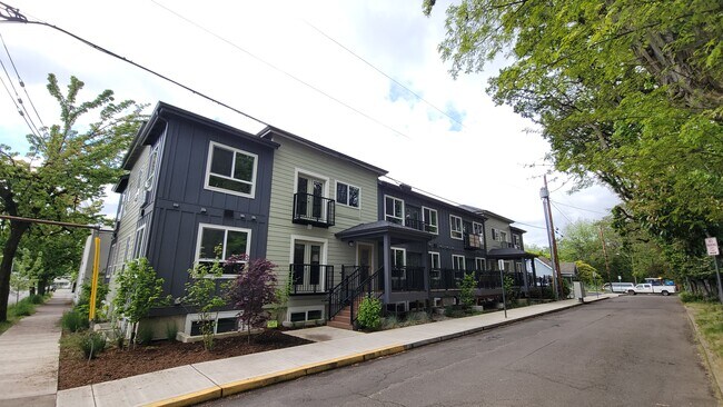 Foto del edificio - Baker Street Lofts