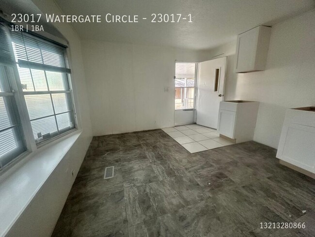 Building Photo - 23017 Watergate Cir