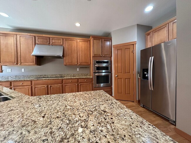 Foto del edificio - 1961 Nelson St