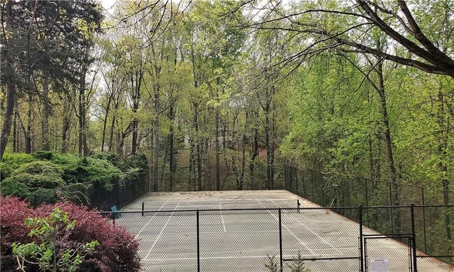 Foto del edificio - 5650 River Oaks Pl NW