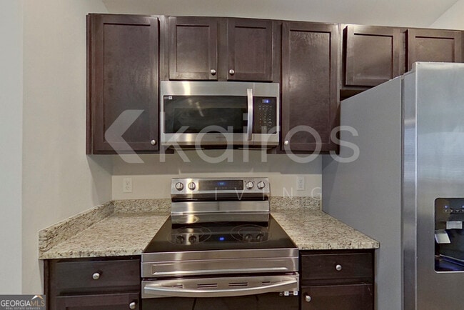 Foto del edificio - 113 Ebenezer Blf Wy