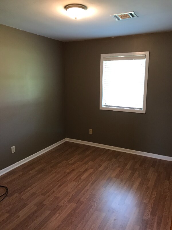 Foto del edificio - 701 Oak St