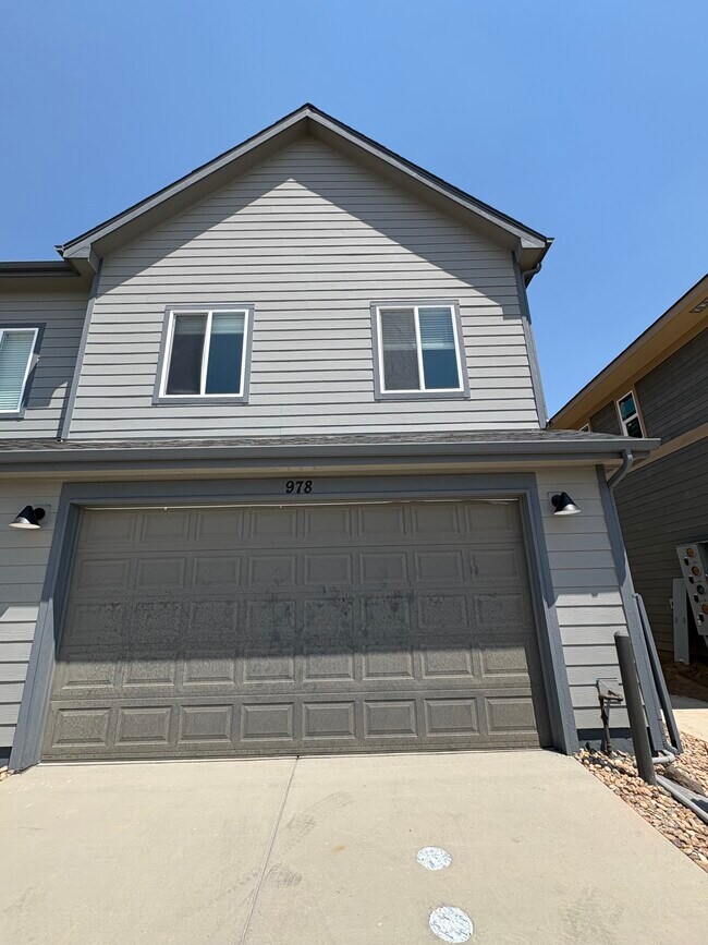 Building Photo - 978 Nettle Ln