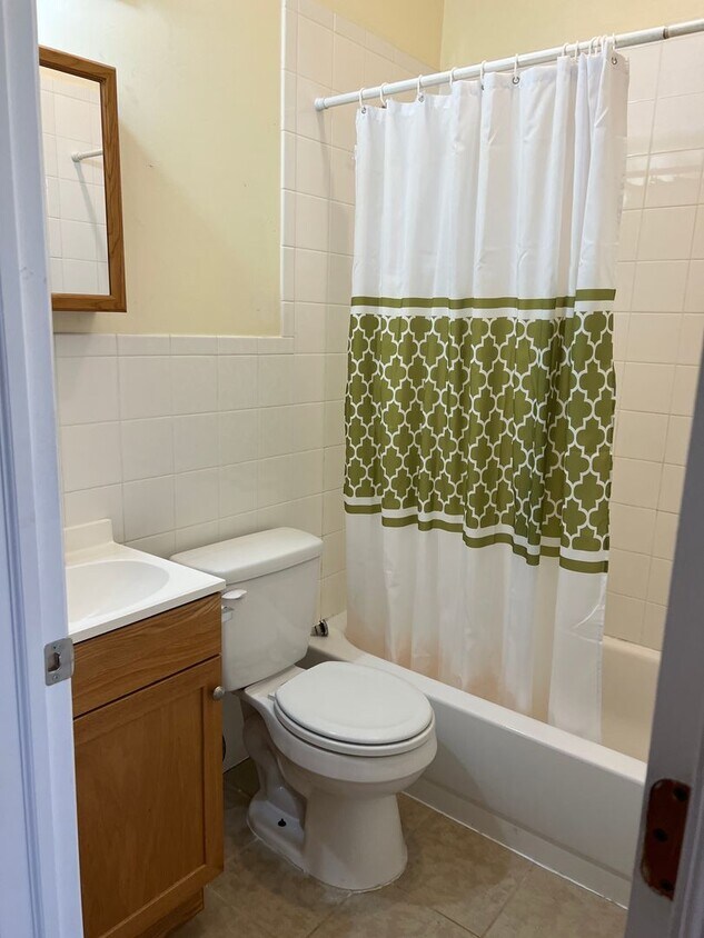 Foto del edificio - 676 N 33rd St