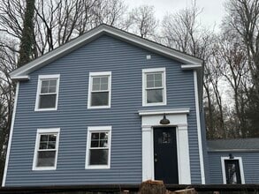 Building Photo - 124 Seymour Rd