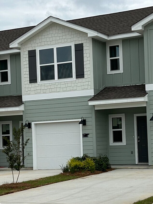 12293 Sinclair Dr, Gulfport, MS 39503 Townhome Rentals in Gulfport MS