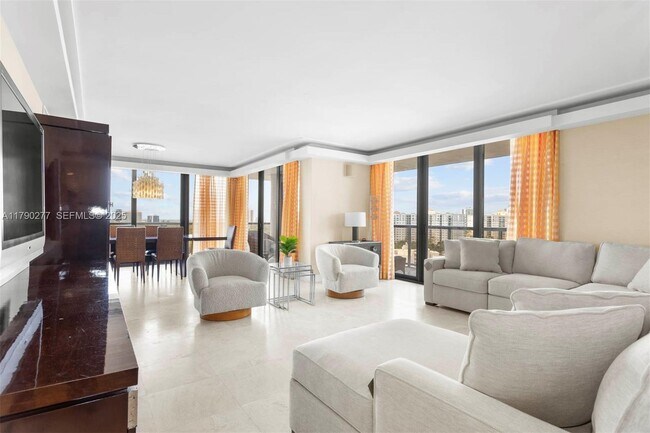 Foto del edificio - 19667 Turnberry Way