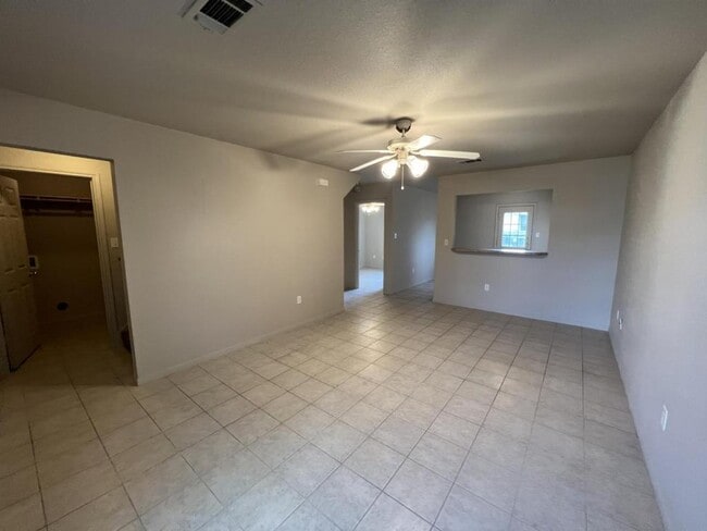 Building Photo - 3109 Yaupon Rd