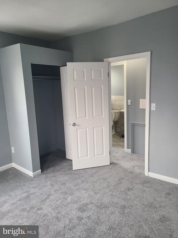 Building Photo - 918 N Clayton St