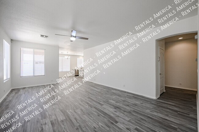 Foto del edificio - 263 N Kimberlee Way