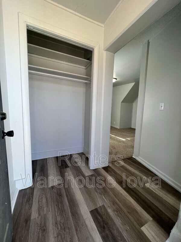 Foto del edificio - 116 E 16th St