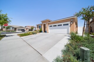 Building Photo - 27514 Amber Mountain St