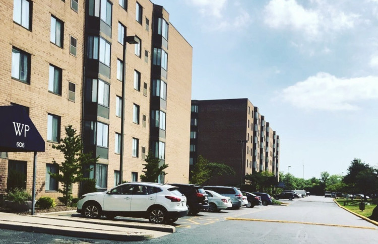 Foto principal - 606 E Woodland Park Ave