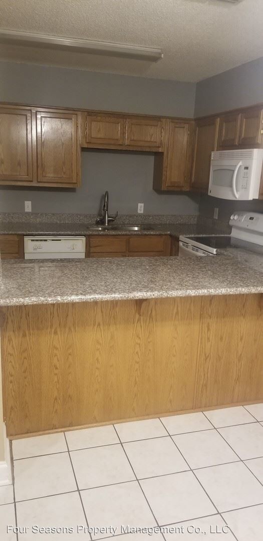 18049 Old Hwy 49 Unit C Saucier Ms 39574 Apartment For Rent In