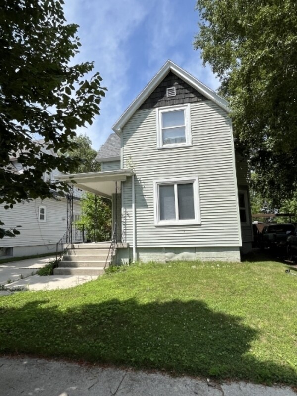 Foto del edificio - 1726 N 9th St