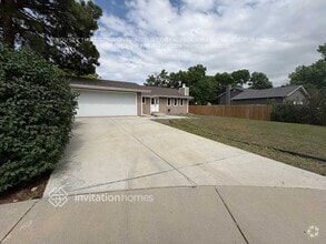 Building Photo - 13016 Grove Cir