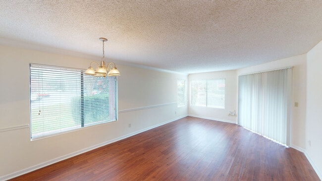 Interior Photo - Seabrook