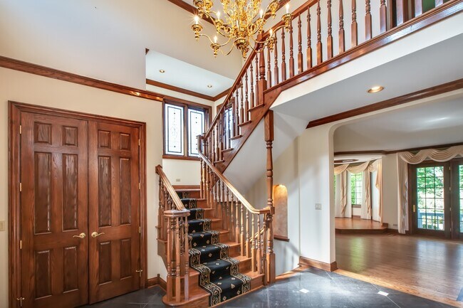 Foto del edificio - 15 Dunhill Ln