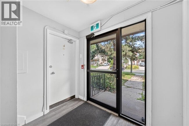 Building Photo - 157 Ahrens St W