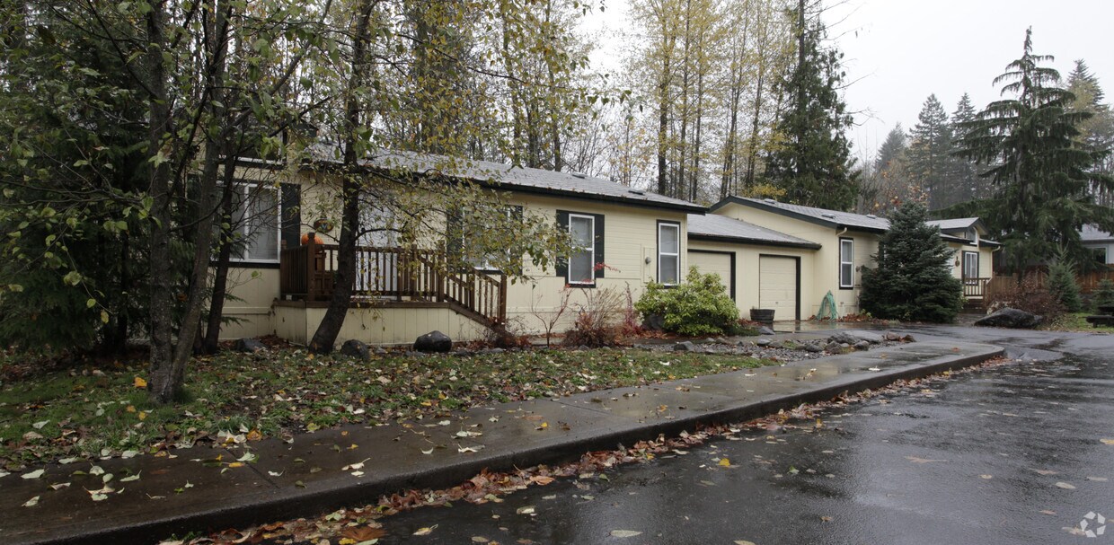 Building Photo - 25408 E Welches Rd