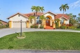 Primary Photo - 15025 Bonaire Cir