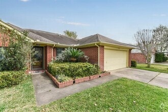 Building Photo - 22314 Rangeview Dr