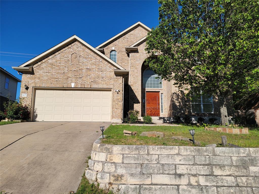 Primary Photo - 405 Darkwoods Dr
