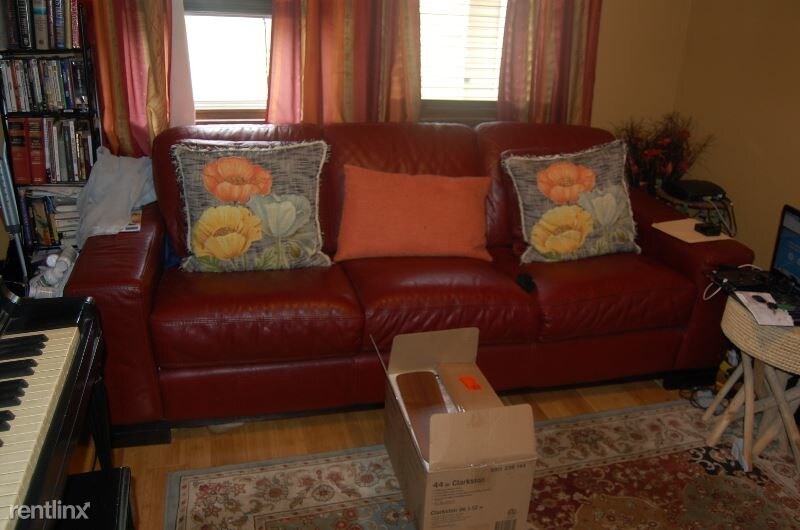 Primary Photo - 3 br, 2 bath House - 633 Berkley Rd